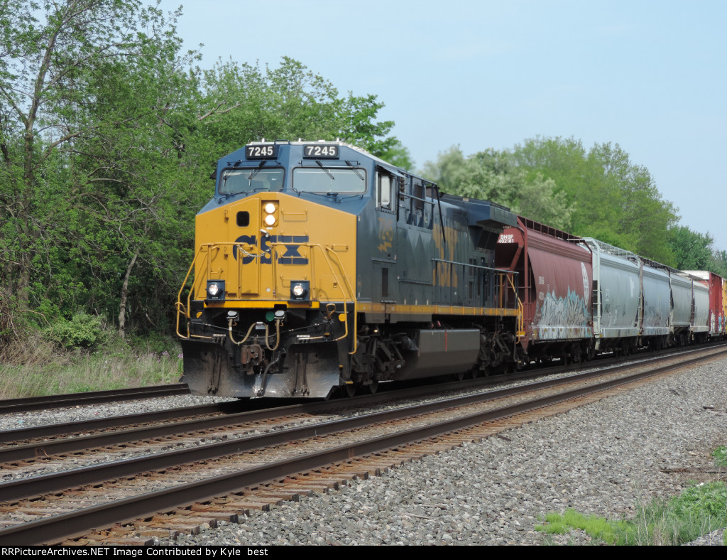 CSX 7245 on Q367